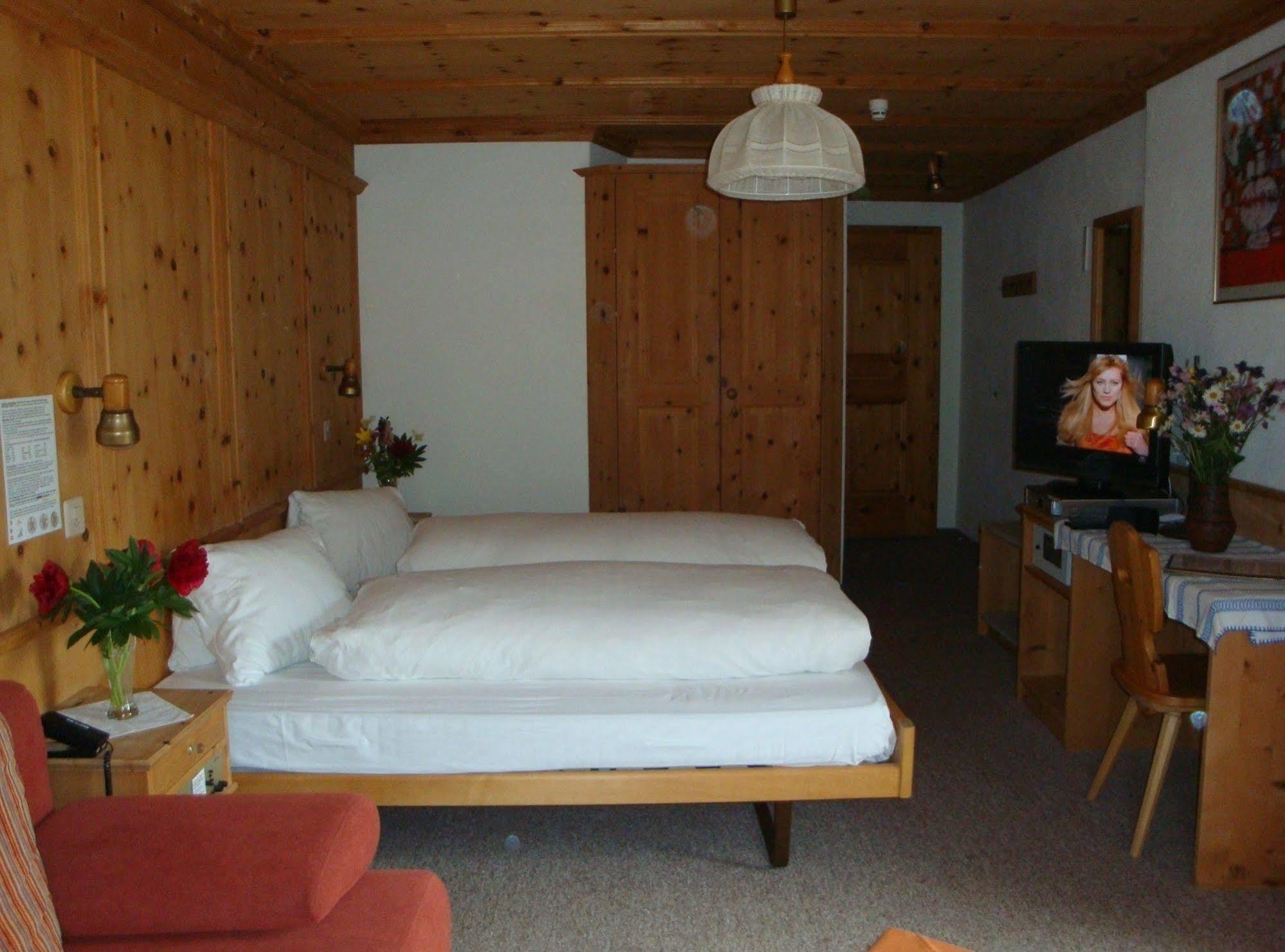 Hotel Acla Filli Zernez Exterior foto